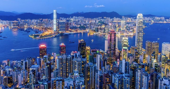 Finance careers: Singapore vs Hong Kong